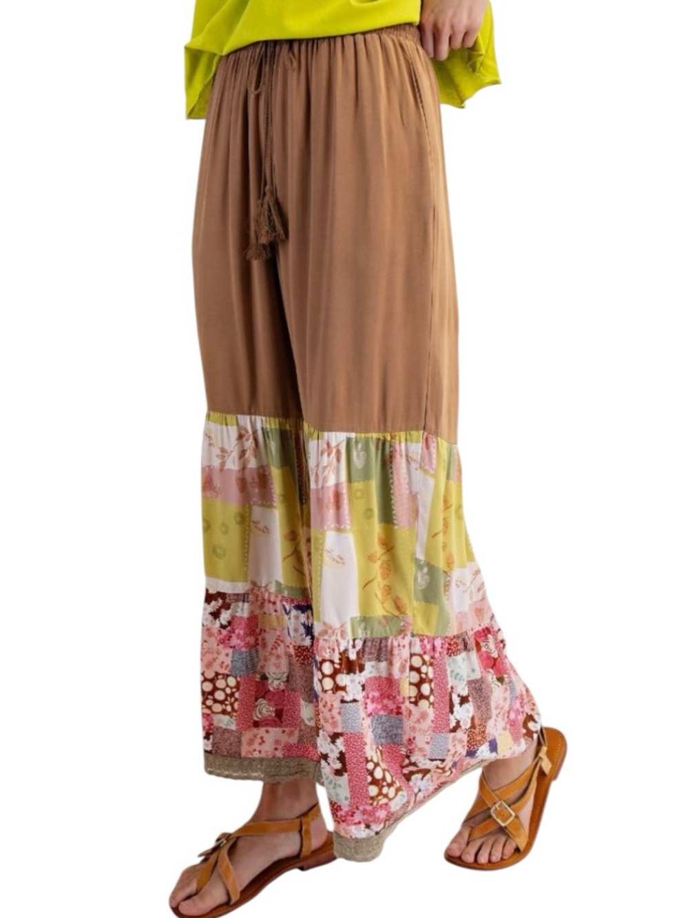 974:  EASEL NWT PANTS GOLDEN KIWI (H23)